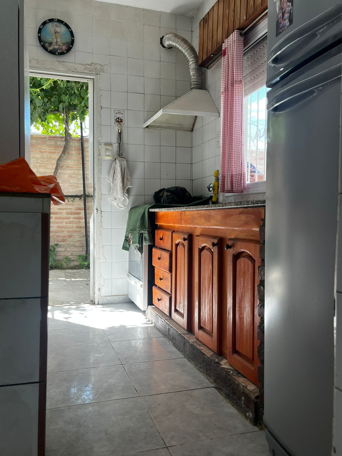 Imagen de Casa con departamento - Barrio Oeste 