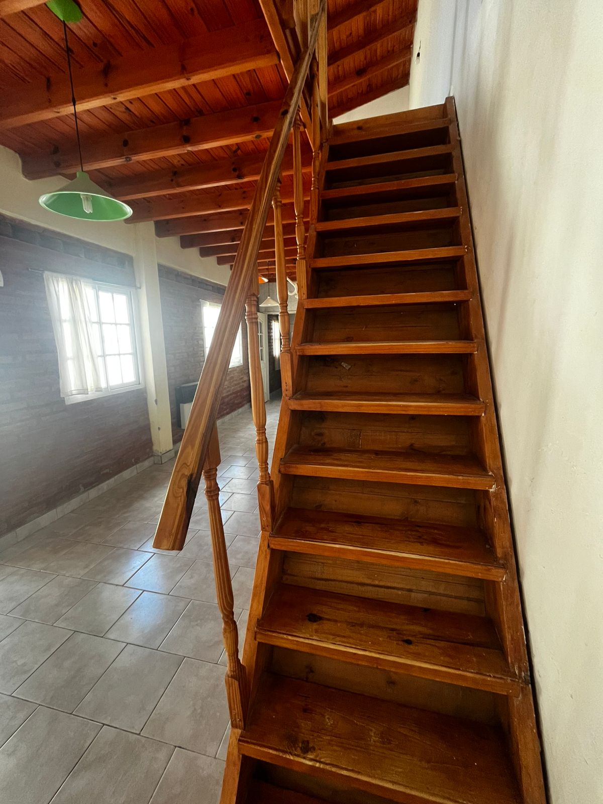 Imagen de Casa con departamento - Barrio Oeste 